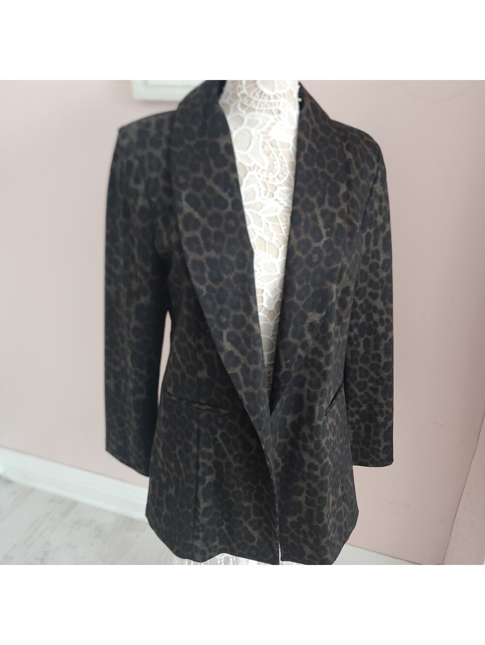 Bagatelle Leopard Print Blazer XL Heavy weight Jacket NWOT Animal Print
